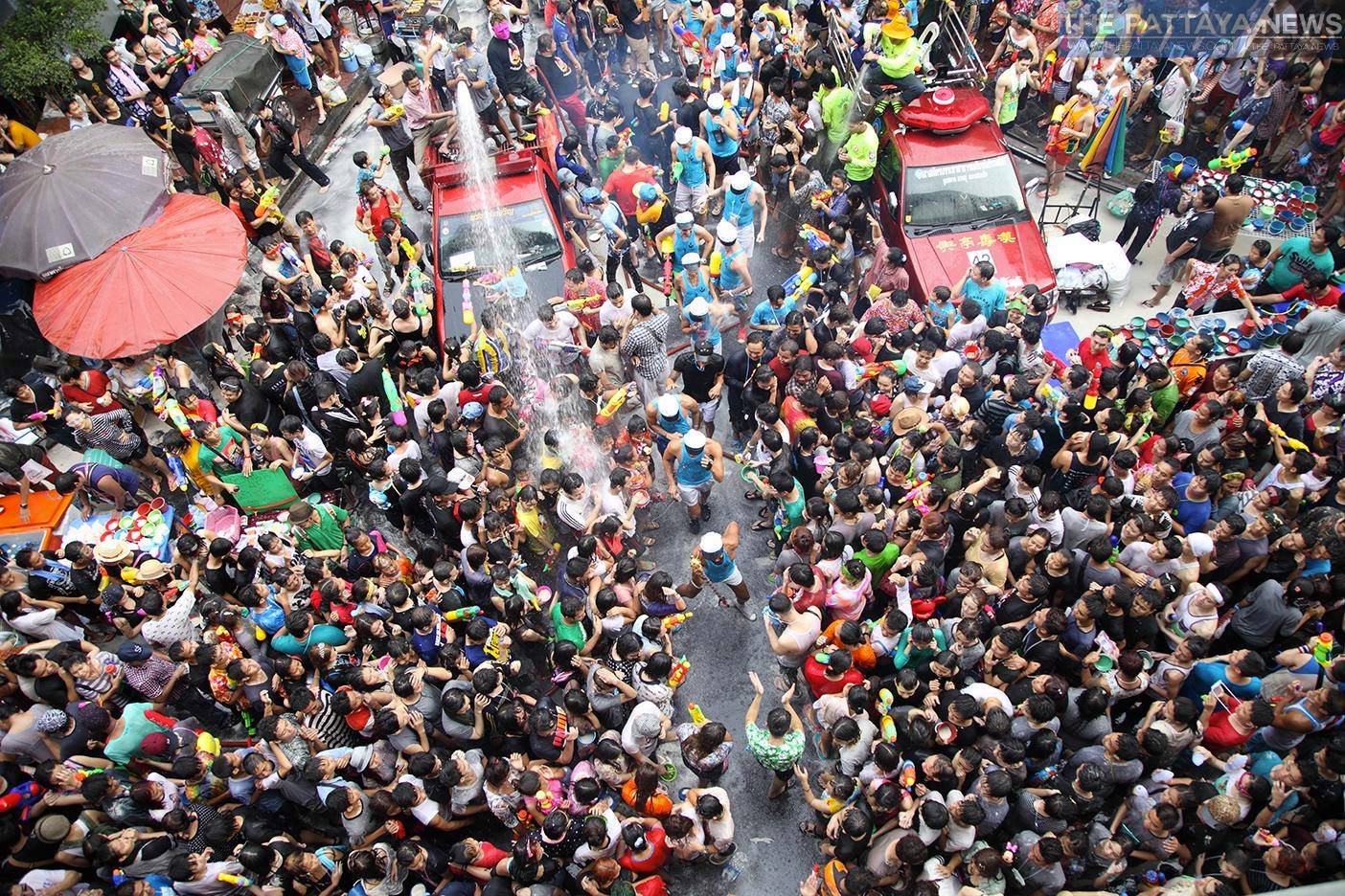 lễ hội té nước songkran thái lan