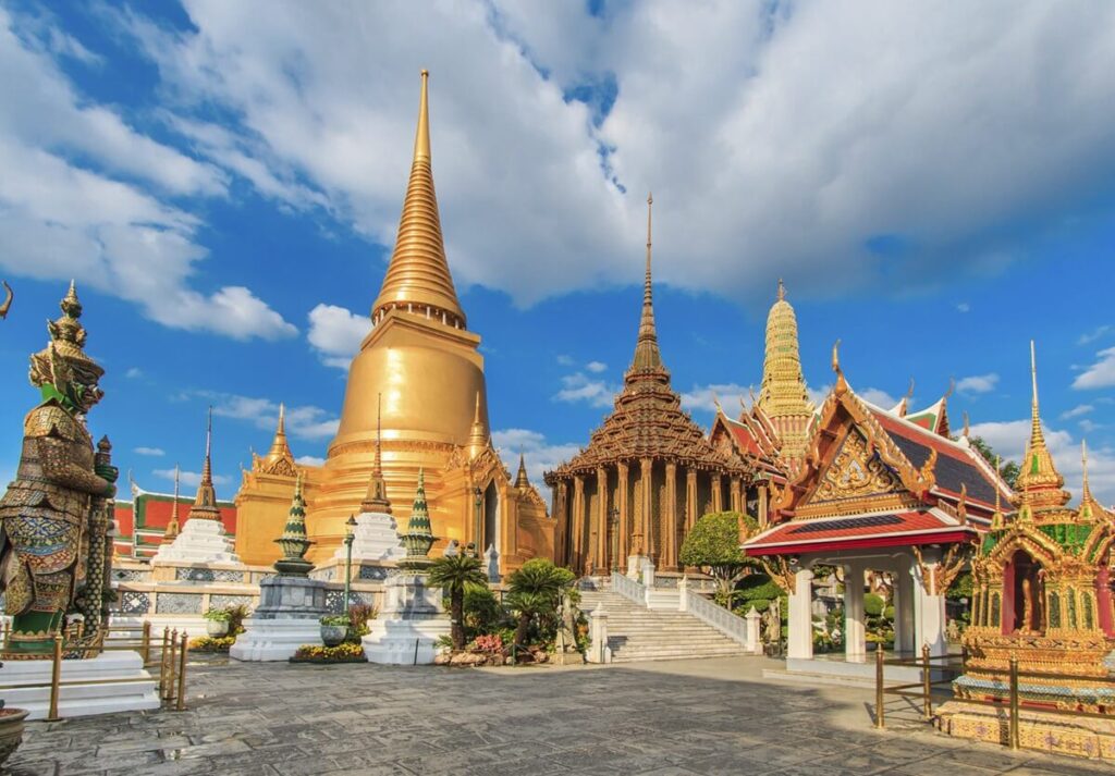 Chùa Phật Ngọc là điểm đến yêu thích tại Bangkok